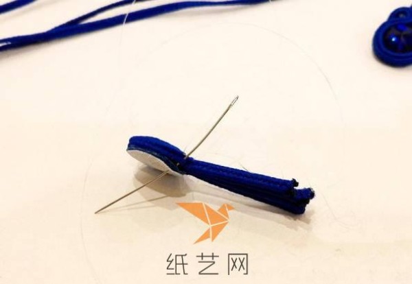 Classical and dignified DIY braided necklace Spring Festival gift making tutorial