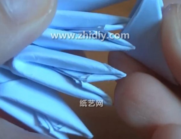 How to make a simple origami triangle with Angry Birds