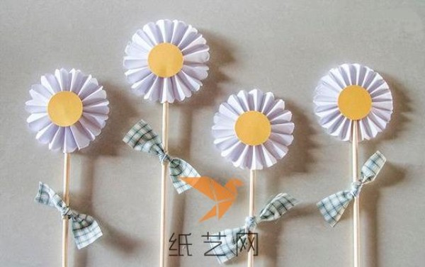 Small and fresh origami paper flower making tutorial