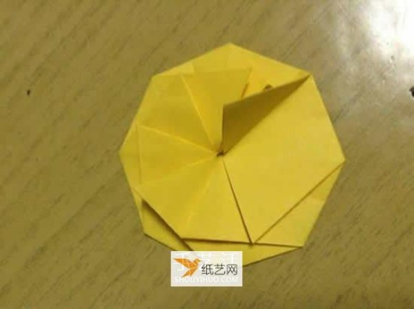 Detailed explanation of the steps of sunflower origami