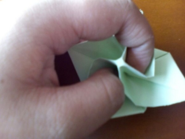 Simple rose folding method