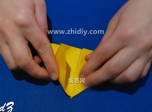 The latest origami video tutorial for simple origami butterflies