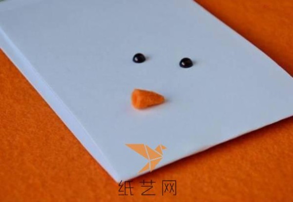 Tutorial on how to make a cute little snowman for New Year’s gift