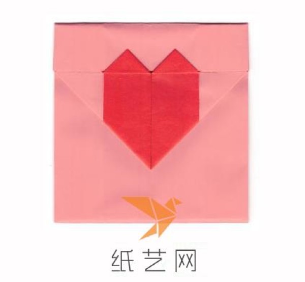 Tutorial on making Valentine’s Day heart-shaped origami envelopes