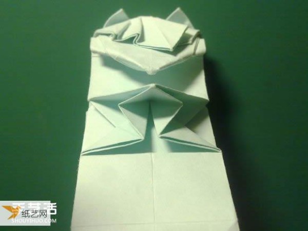 Detailed illustration of the folding method of Hatsune Miku