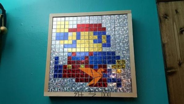 Making wall paintings using Rubiks Cube puzzles