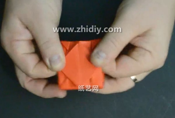 How to make an ordinary origami tank