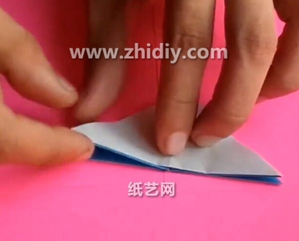 How to fold triangular simple origami paper crane bookmark