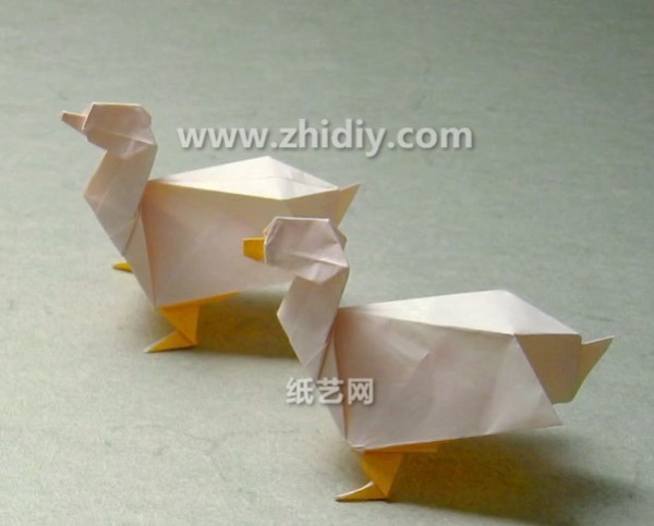 Tutorial on how to make a three-dimensional origami duck