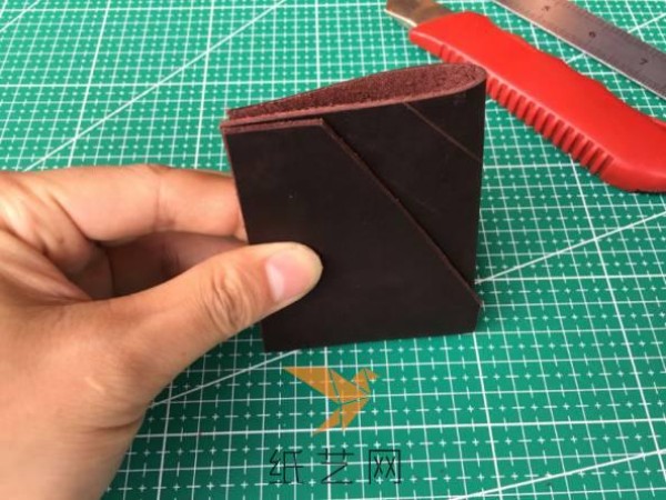 Super simple handmade leather card holder wallet making tutorial