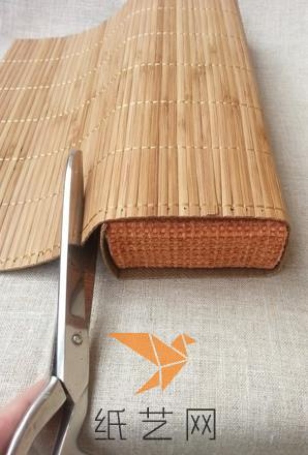 Tutorial on making a beautiful business card box out of old mats