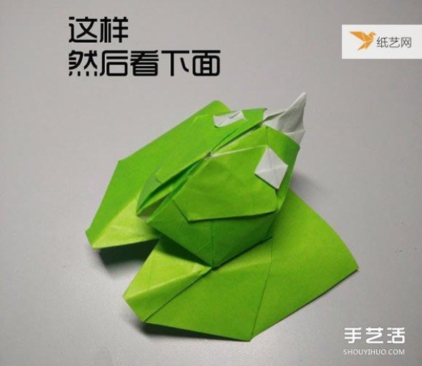 Illustration of the steps of origami of a very cute three-dimensional duck