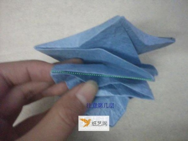 Illustration of steps to fold a 25-petal rose using hand-kneaded paper