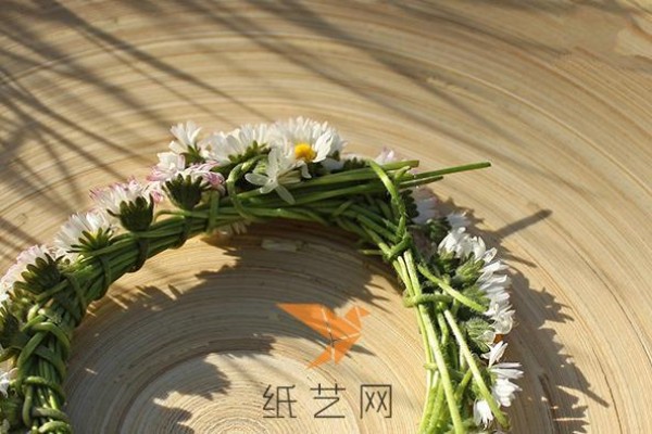 Exquisite garland weaving method, essential skills for spring outing