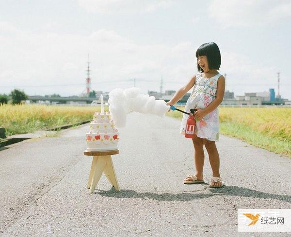 Simple and creative way to make photos full of fun, cute little girl photography poses