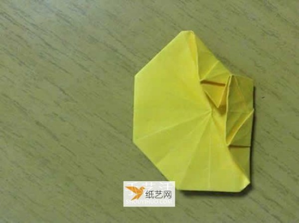 Detailed explanation of the steps of sunflower origami