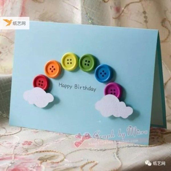 DIY button greeting cards, you can do this with unused buttons at home.