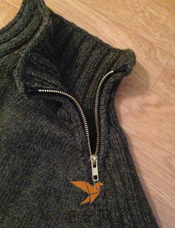 The perfect tutorial on how to make a sweater side zipper