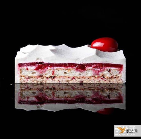 A harmony of reason and sensibility. Architects create perfect artistic desserts