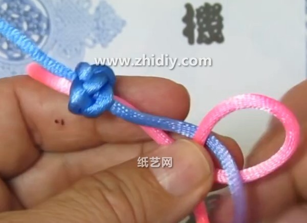 Chinese Knot Single Thread Button Stretch Knot Knitting Method