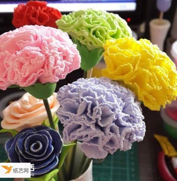 Tutorial on making Mother’s Day carnations using plasticine