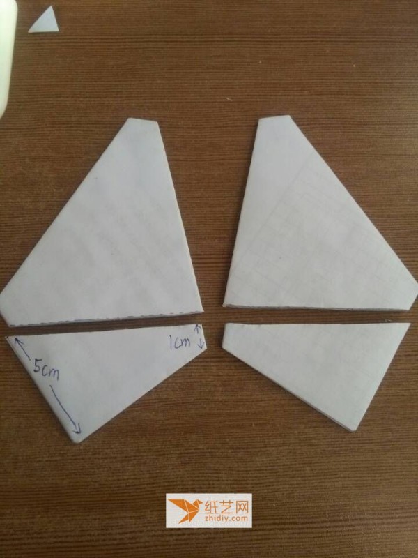 How to fold an F-14 Tomcat fighter jet