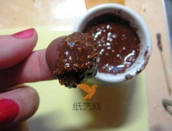 Tutorial on how to make delicious Ferrero Rocher chocolate with ultra-light clay