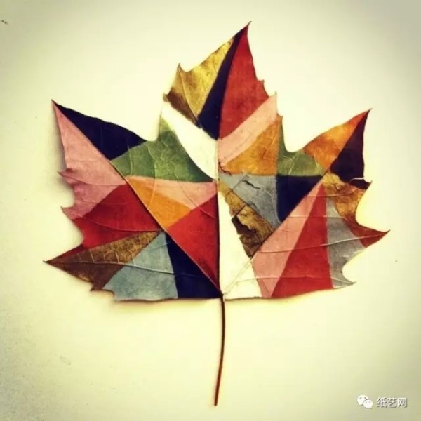 Just two strokes of leaves can turn them into beautiful handicrafts