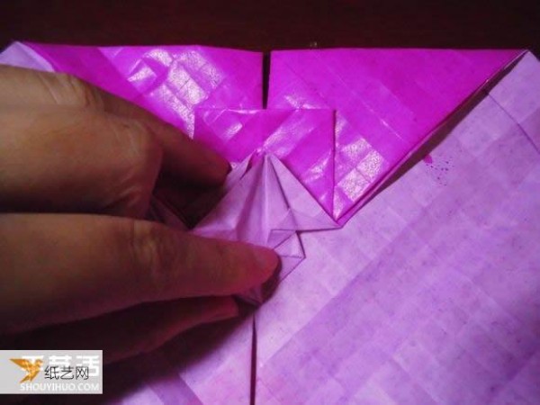 Very creative step-by-step illustration of Dielianhua heart origami