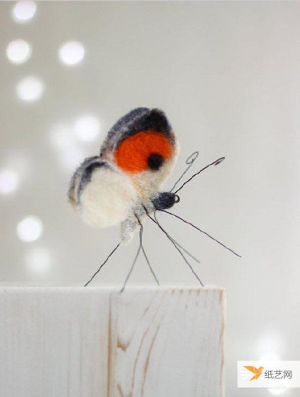 Appreciate the pictures of beautiful realistic and natural butterflies made of wool felt that look like living creatures