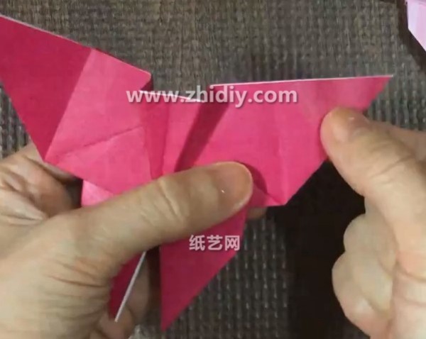 How to fold a simple origami butterfly