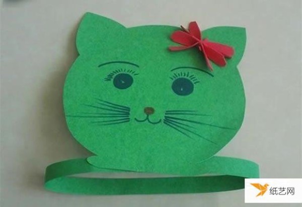 How to make a kindergarten kitten headdress using simple cardboard