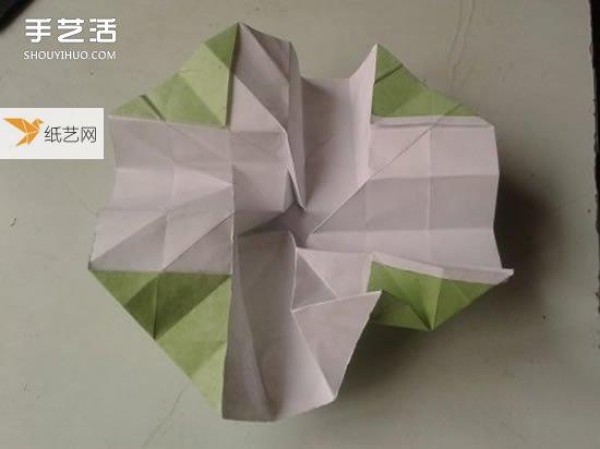 Detailed illustration of paper folding method of Kawasaki Rose