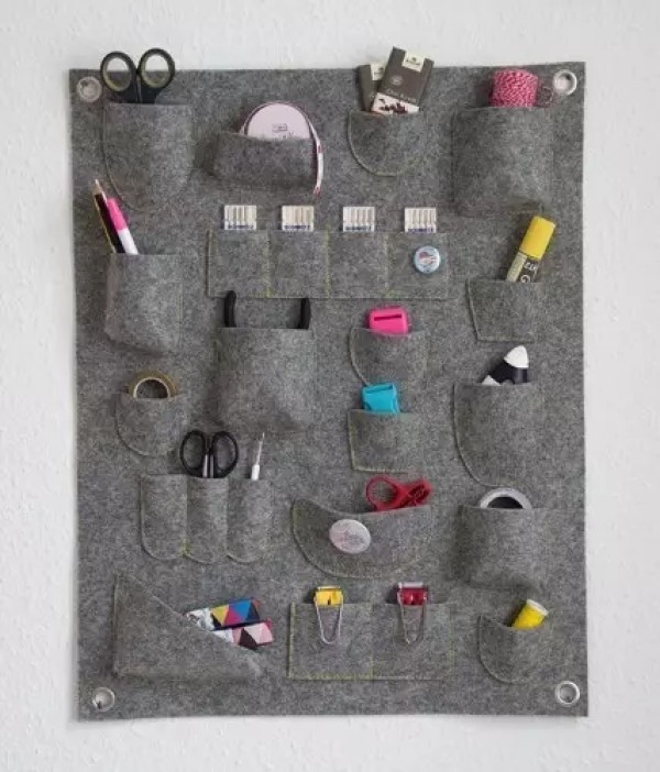 Tutorial on non-woven wall hangings with lots of storage