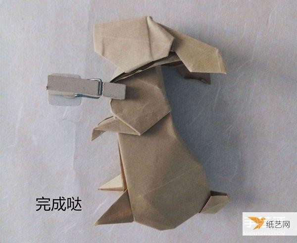 Tutorial on how to fold a very complicated standing three-dimensional paper rabbit