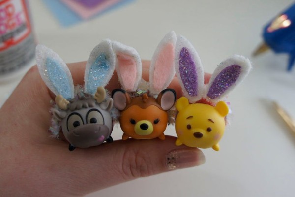 The little bunny ears made of non-woven fabric are so cute! (Tutorial)