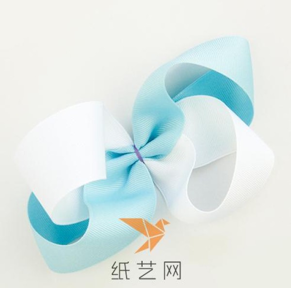 Chic Perfect Bow Making Tutorial