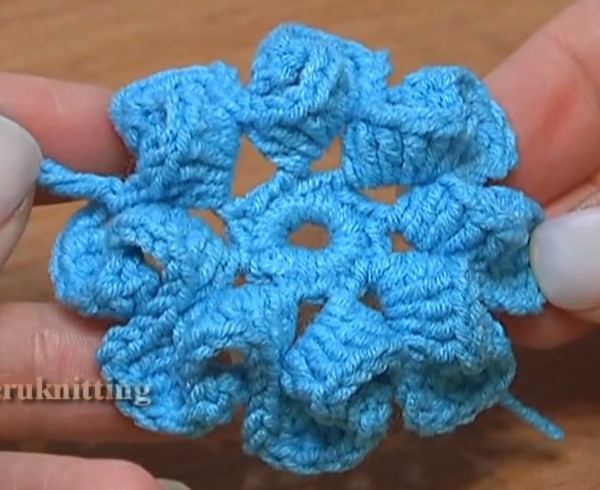 Crochet eight-petal flower handmade simple knitting tutorial