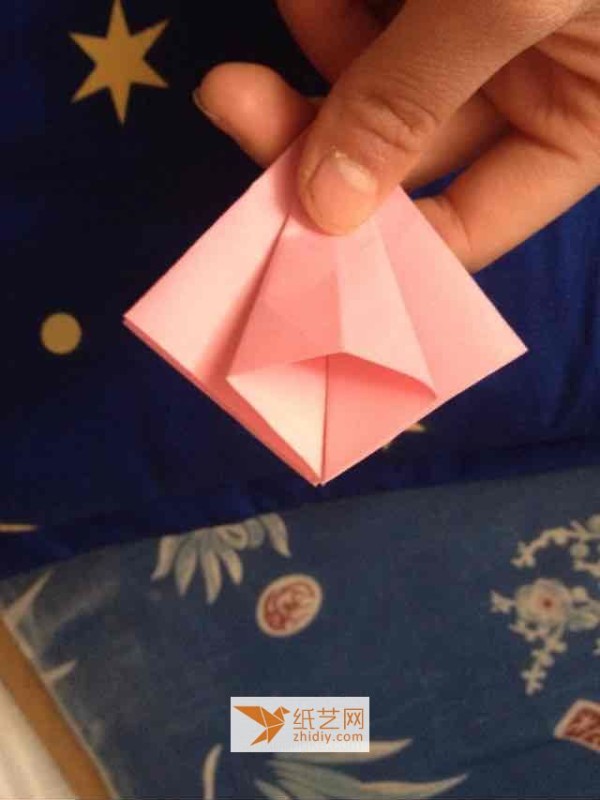 Origami Sakura Illustrated Tutorial