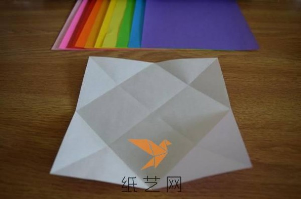 Making colorful origami fireworks