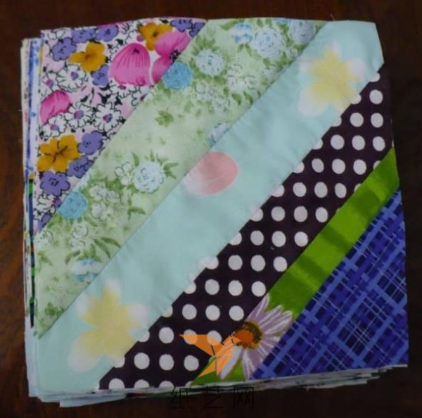 Tutorial on how to make a classic rag parquet fabric cushion and rug as a Mothers Day gift