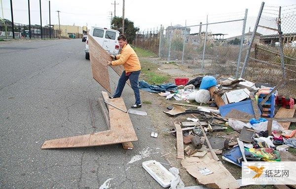 Major transformation of domestic waste to create a high-end personalized villa in the eyes of homeless people