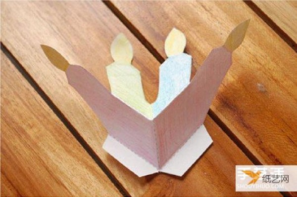 Detailed step-by-step tutorial on making three-dimensional birthday cards