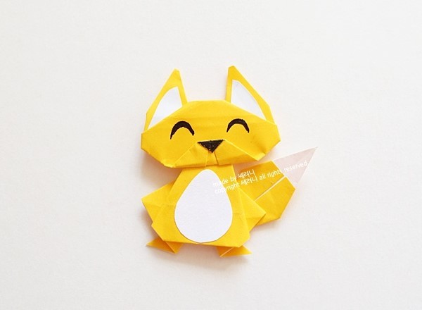 Simple origami fox handmade illustrated tutorial