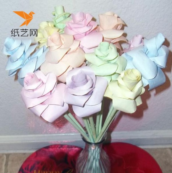 Tutorial on making beautiful paper roses for Chinese Valentines Day gift