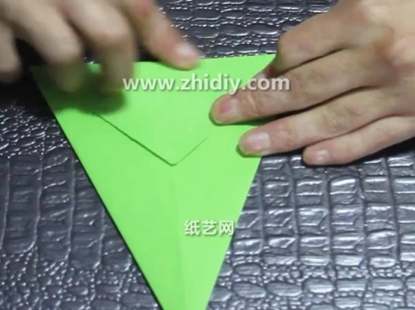 Origami video tutorial for simple origami birds