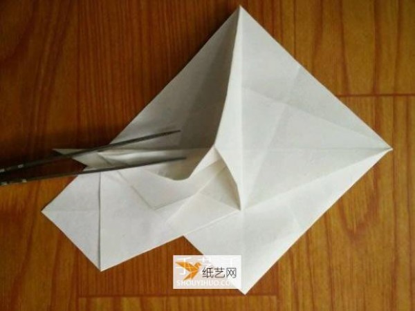 How to make a complicated rabbit using origami