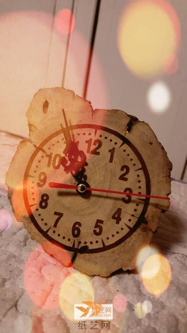 Tutorial on turning decay into magical elm wood alarm clock