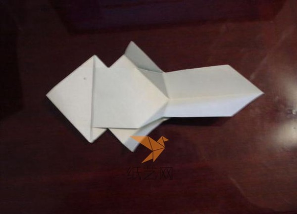 Detailed tutorial on making cute origami puppies