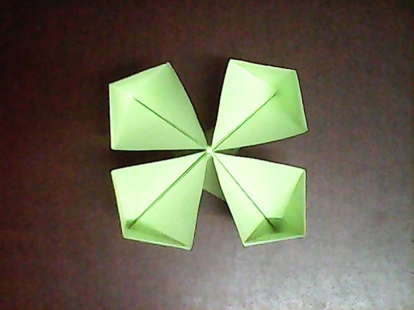 Super simple homemade four-leaf clover